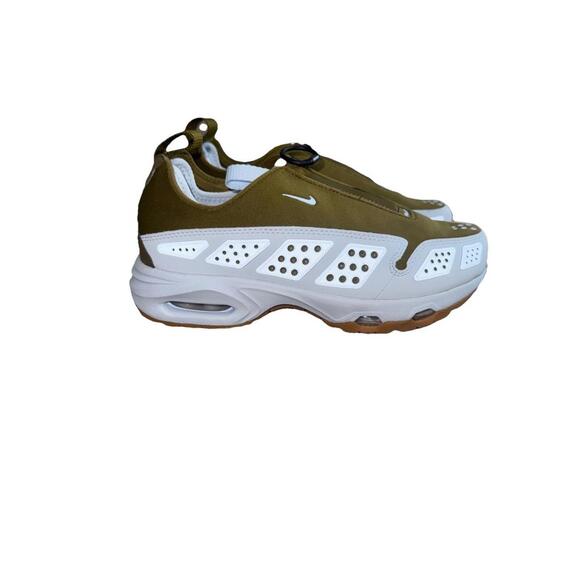Nike Shoes - Nike Air Max Sunder  Olive Green Flak Gum FZ2068-301 Women’s Size 6 NEW